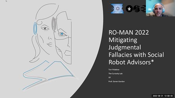 Mitigating Judgmental Fallacies with Social Robot Advisors